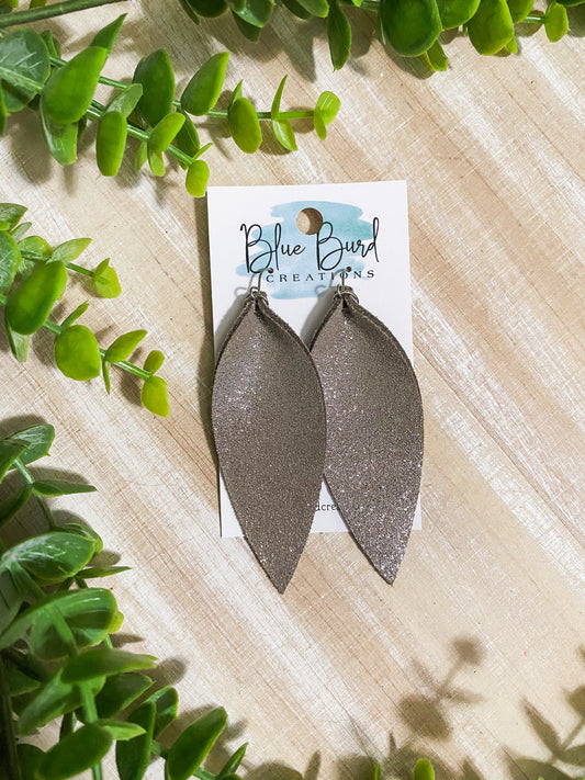 Granite Gray Skinny Petals