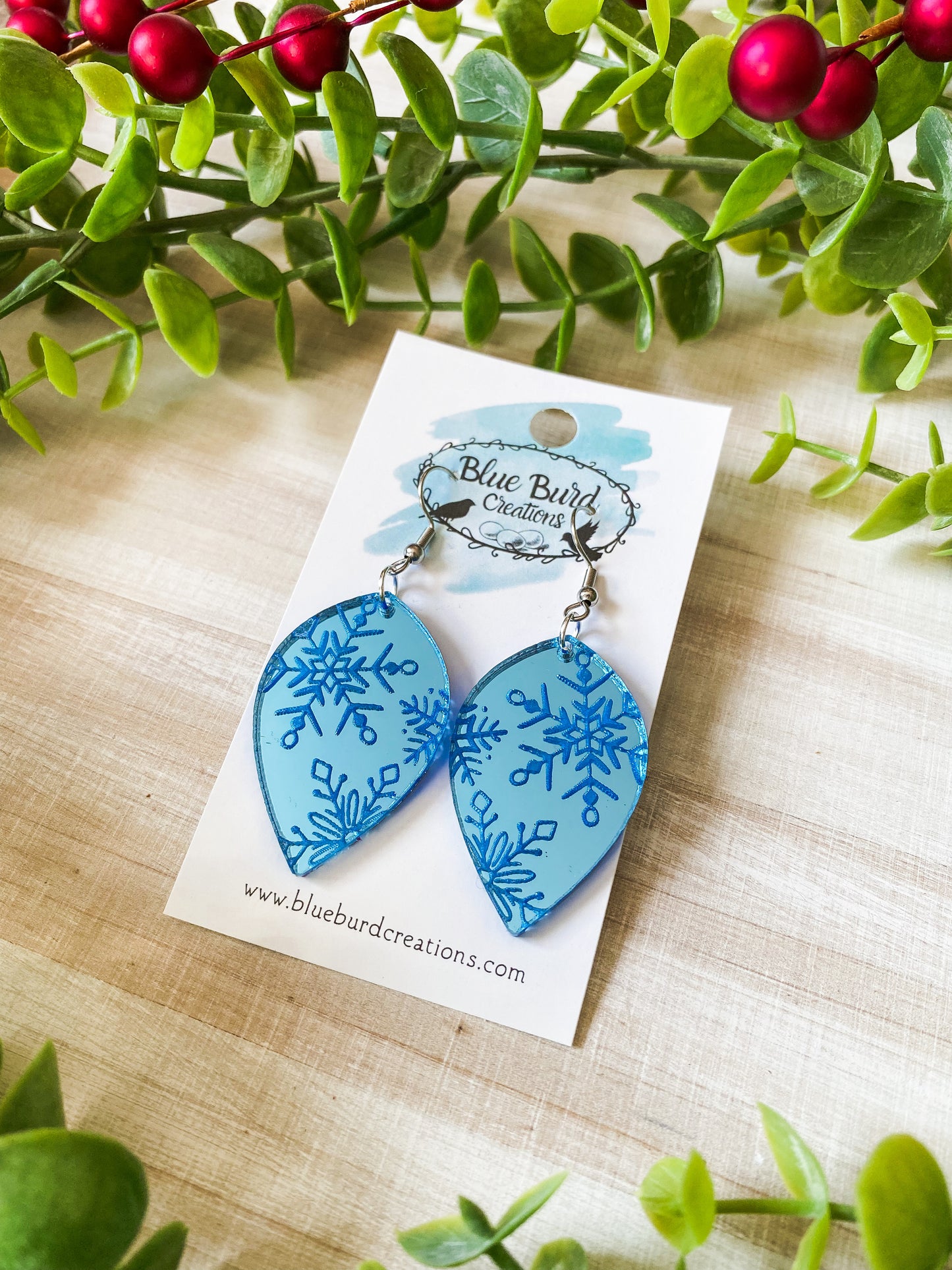 Mirrored Snowflakes Drops