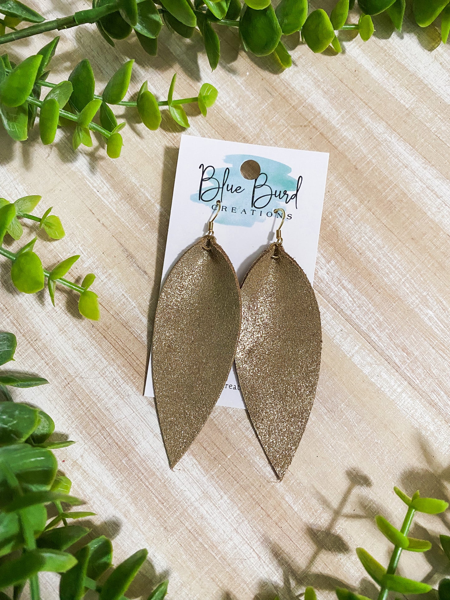 Stormy Taupe Skinny Petals
