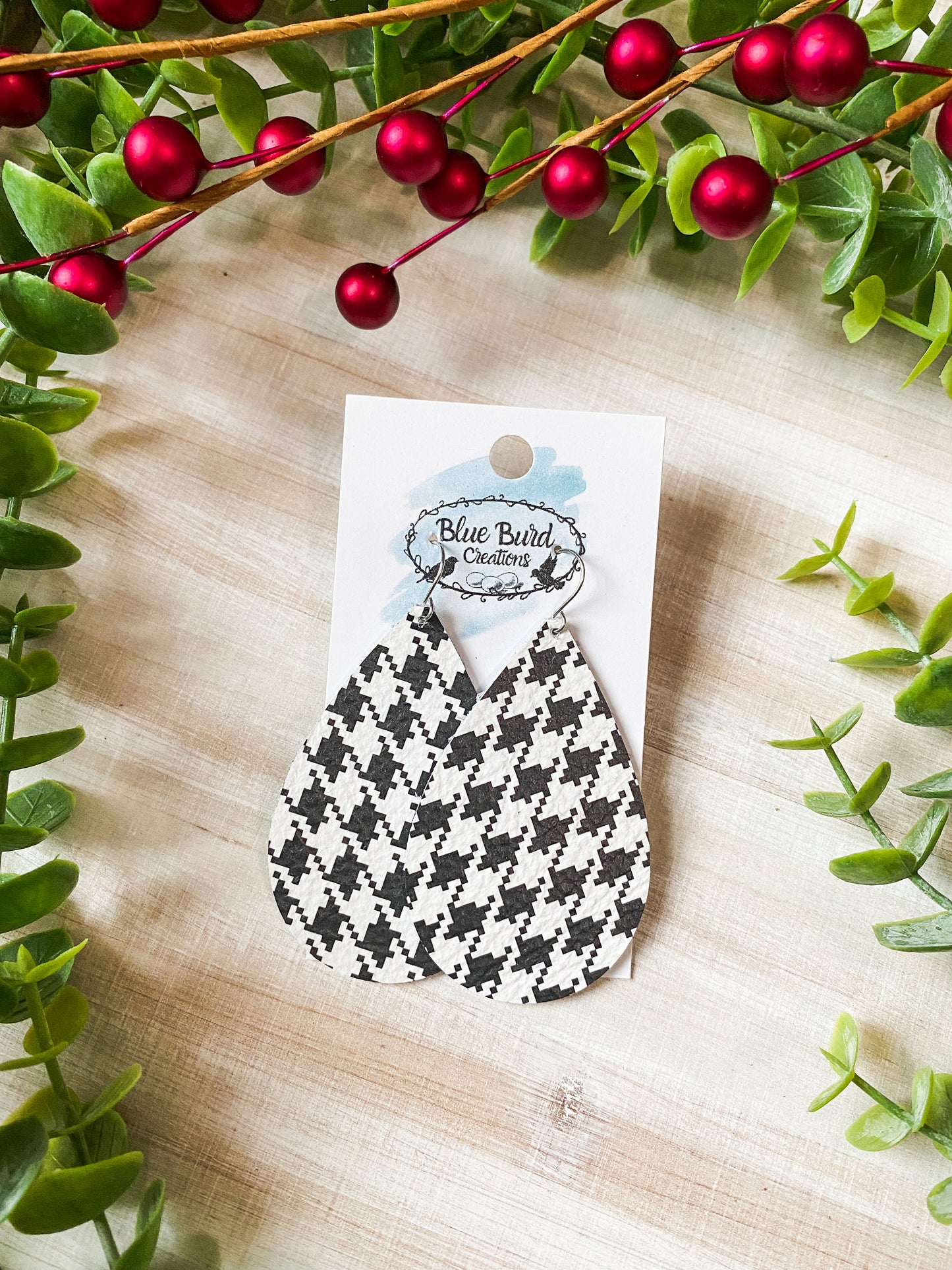 Houndstooth Teardrops