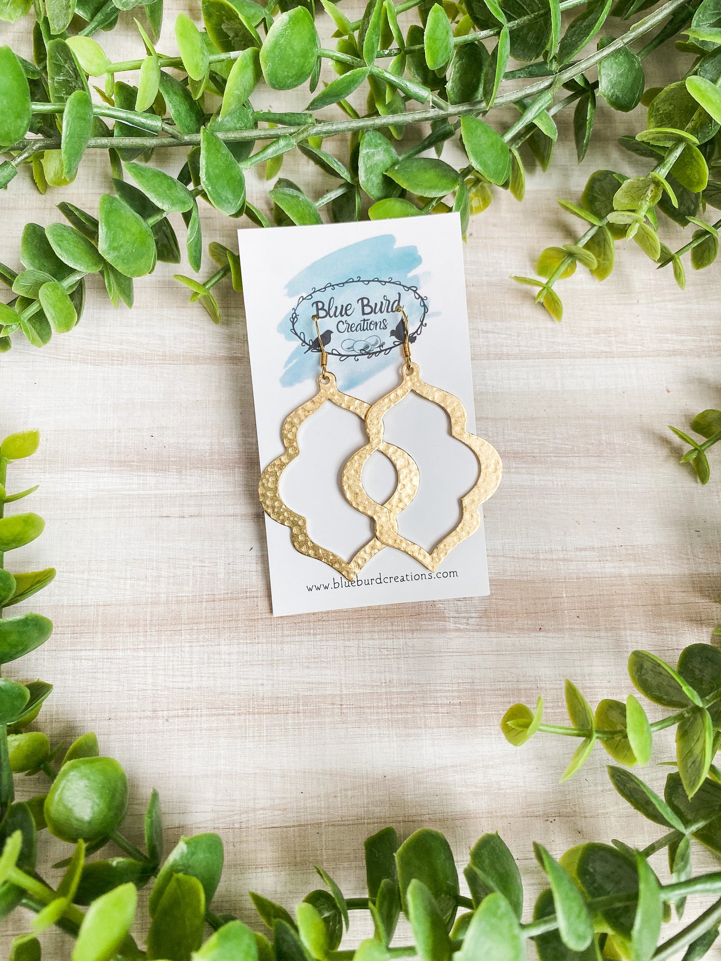 Open Scallop Brass Drops